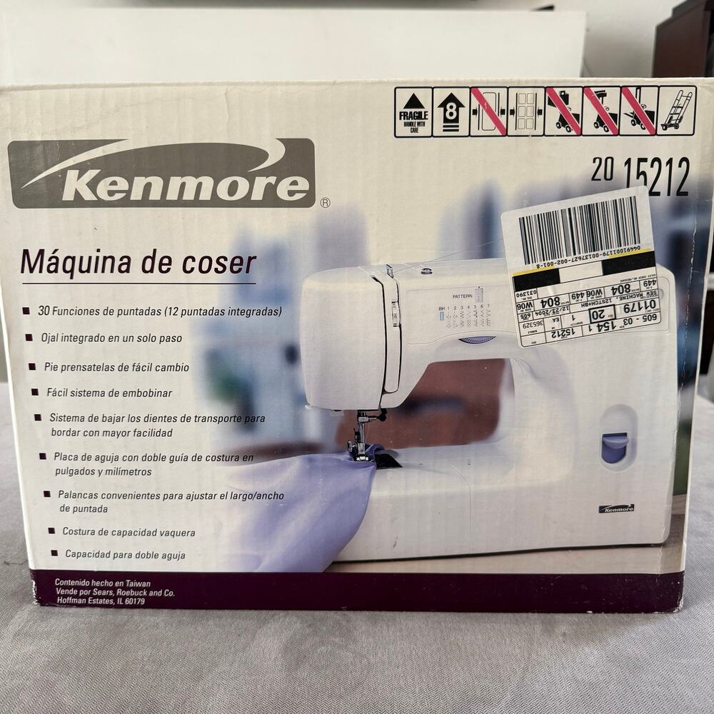 Kenmore 15212 Sewing Machine 30 Stitch Functions w/ Foot Pedal Manual Tested